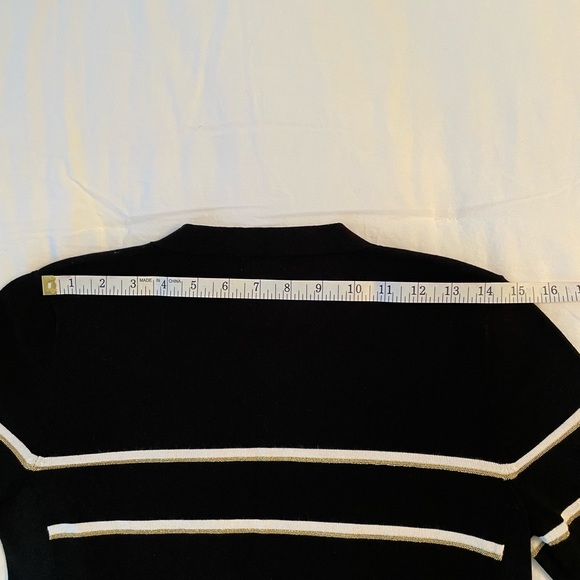 Vintage Y2K Cache Button Down Snap Cardigan in Black, White, and Gold Size M - Picture 13 of 14